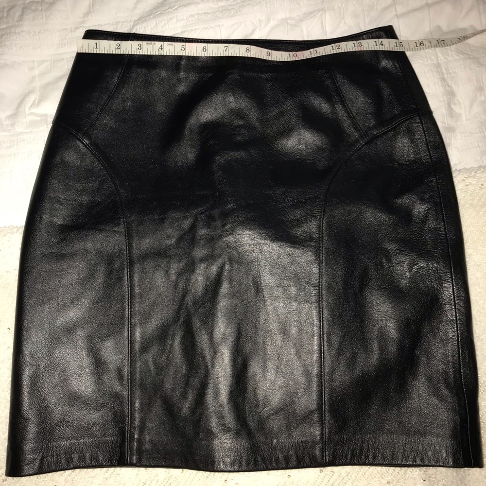 Genuine leather skirt